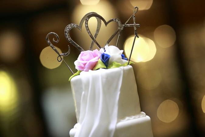 Wedding cake and wedding reception photography Phuket Thailand