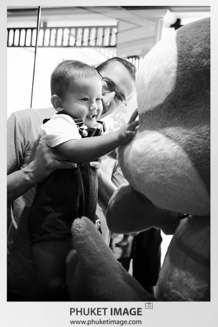 Family photo at JW Marriott Phuket 0001 427x640 Family photo at JW Marriott Phuket  0001