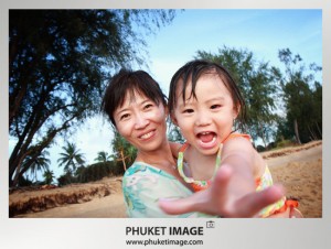 Phuket Family Photo 0009 300x226 Family Photo At JW Marriott Phuket