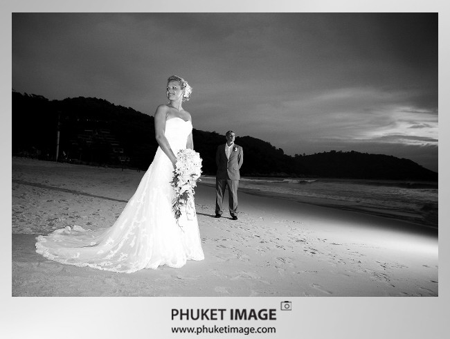 Phuket Wedding Photo - 0019 Beach wedding photographer in Phuket