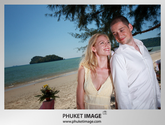 Beach wedding photographer in Krabi,Thailand - 0022 Beach wedding photographer in Krabi