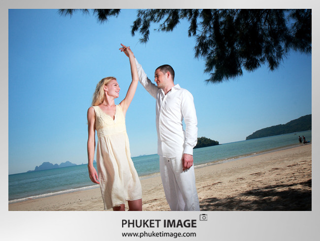 Krabi beach wedding photographer - 0031 Beach wedding photographer in Krabi,Thailand