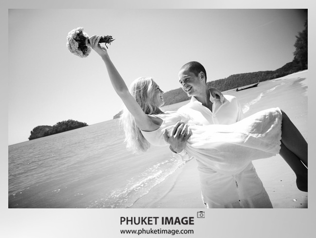 Krabi beach wedding photographer - 0034 Beach wedding photographer in Krabi,Thailand