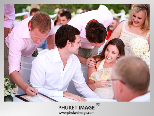 Destination Phuket wedding photographer - Image 017 Phuket,Krabi,Koh Phi Phi,Koh Lanta,Koh Samui,Chiang Mai,Chiang Rai,Pattaya,Thailand wedding photographer.