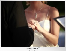Phuket wedding photographer   on the beach 0010 220x171 Bianca & Frank : Phuket beach wedding photography