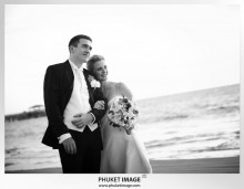 Phuket wedding photographer   on the beach 0026 220x171 Bianca & Frank : Phuket beach wedding photography