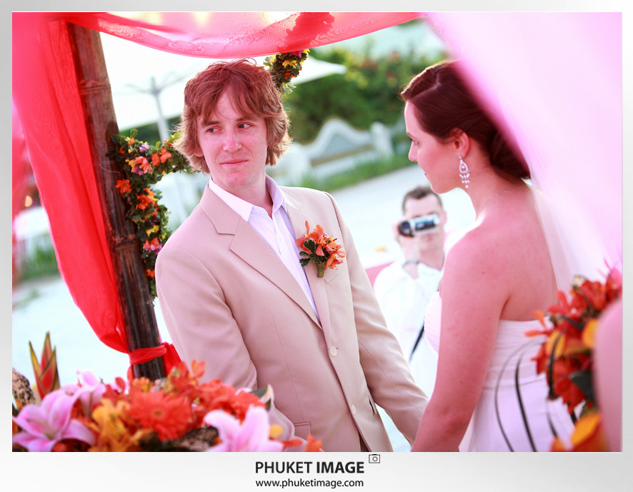 Koh Samui wedding photographer - 0018 On the beach wedding photographer in Ko Samui , Thailand