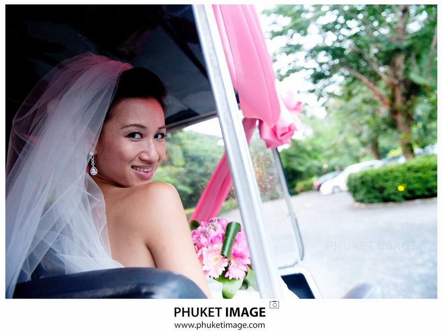 Thailand professional wedding photographer - 0060 Photojournalistic wedding photography in Phuket
