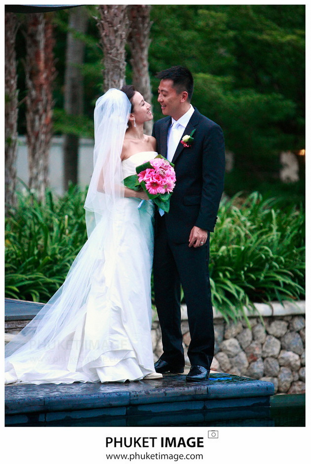 Chiangmai wedding photographer - 0063 Photojournalist wedding photographer in Thailand