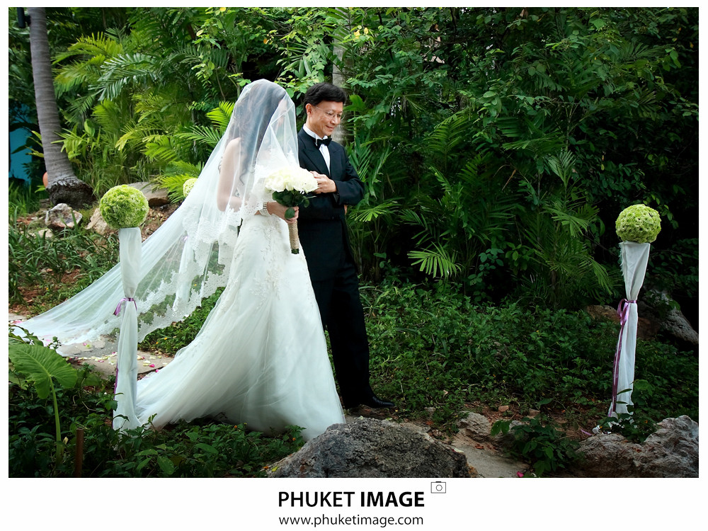 0032 Koh Samui beach wedding photographer Four Seasons Resort Czarina & Jason wedding day at Four Seasons Resort , Koh Samui