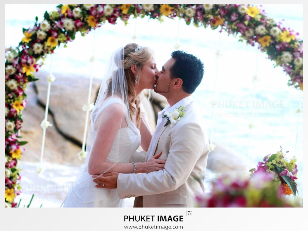 Traditional Indian wedding photographer in Krabi , Southern of Thailand.
