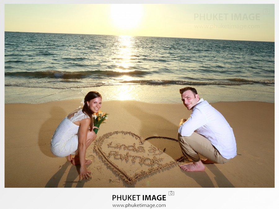 We’re destination wedding photographer and happy to fly to any destination wedding in France , French Riviera , Tahiti.