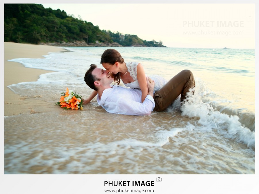 Phuket Image are specializes in Destination Wedding Photography to Philippines and we’re also travel to Cebu Islands